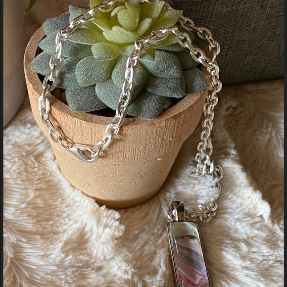 Hand painted Abstract Acrylic fluid pour art bezel pendant necklace silver pink - Picture 3 of 5